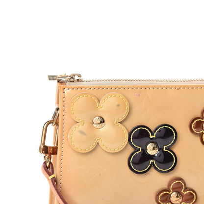 Louis Vuitton Vernis Lexington Fleurs Pochette Beige 11 of 15