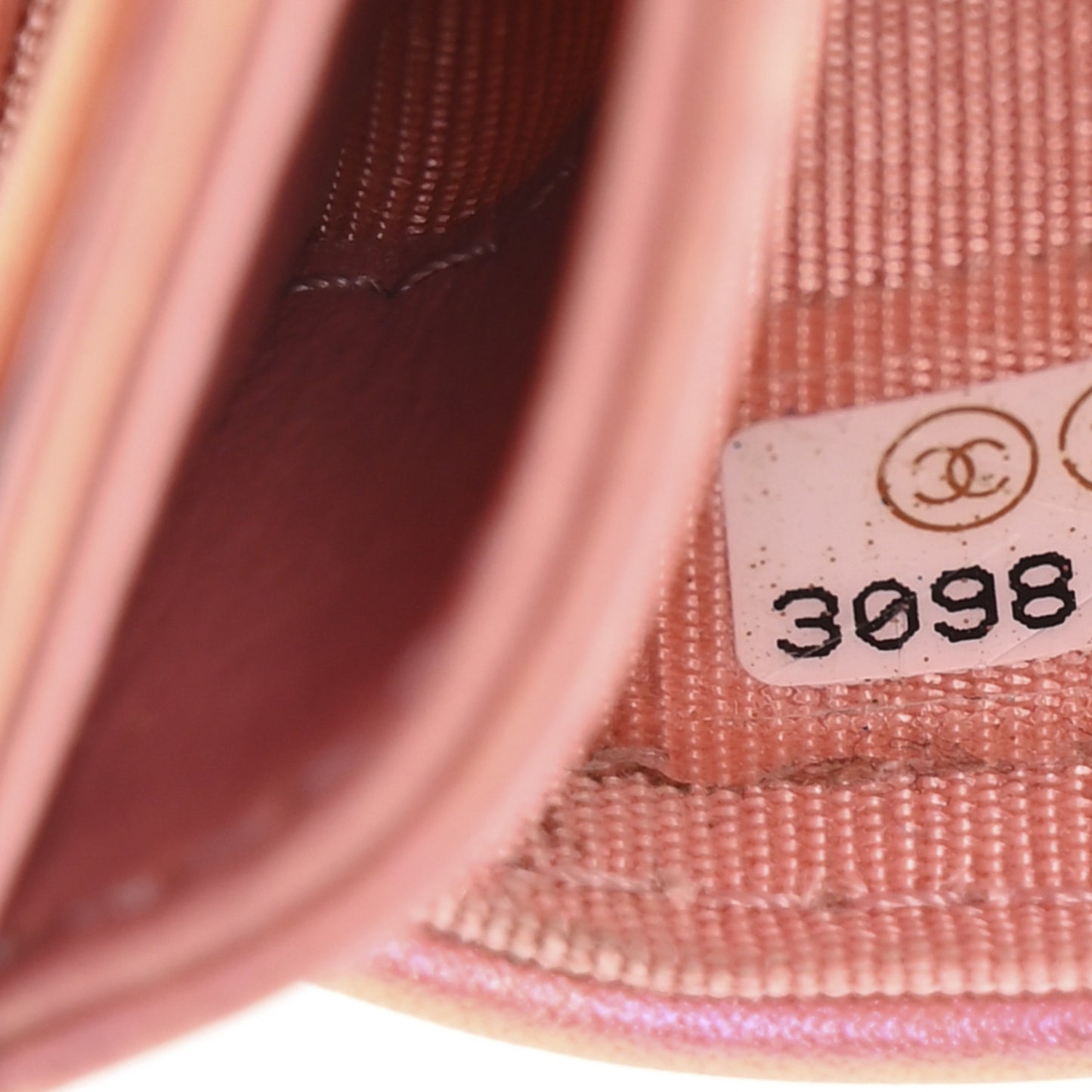Iridescent Calfskin Quilted Chanel 19 Card Holder Pink