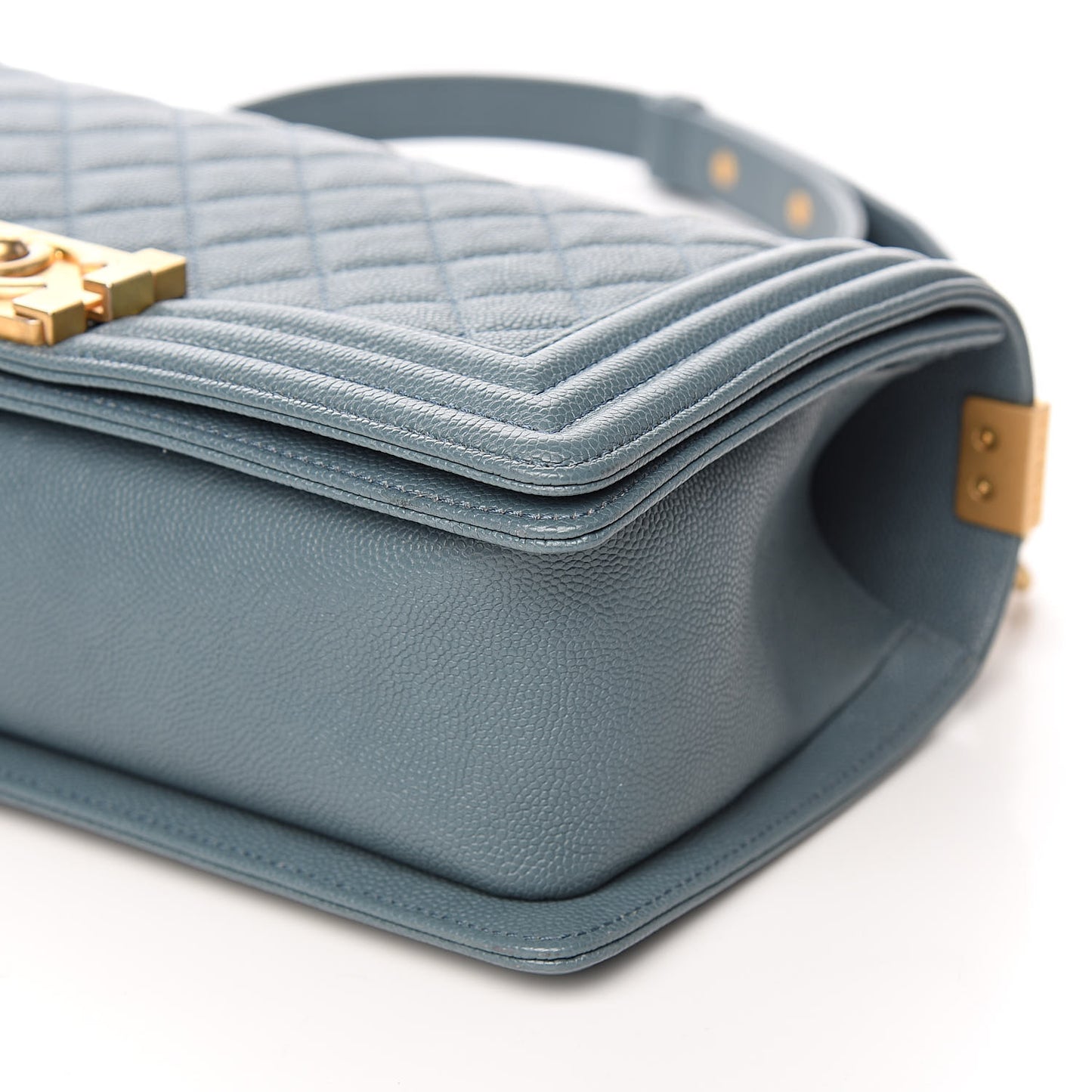 Caviar Quilted Medium Boy Flap Blue