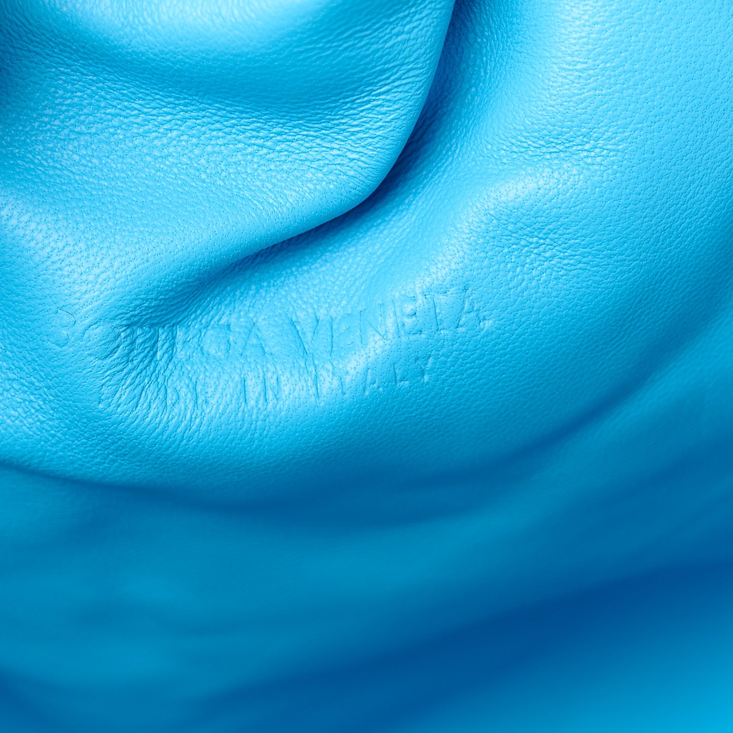 Nappa Maxi Intrecciato The Pouch Oversized Clutch Swimming Pool