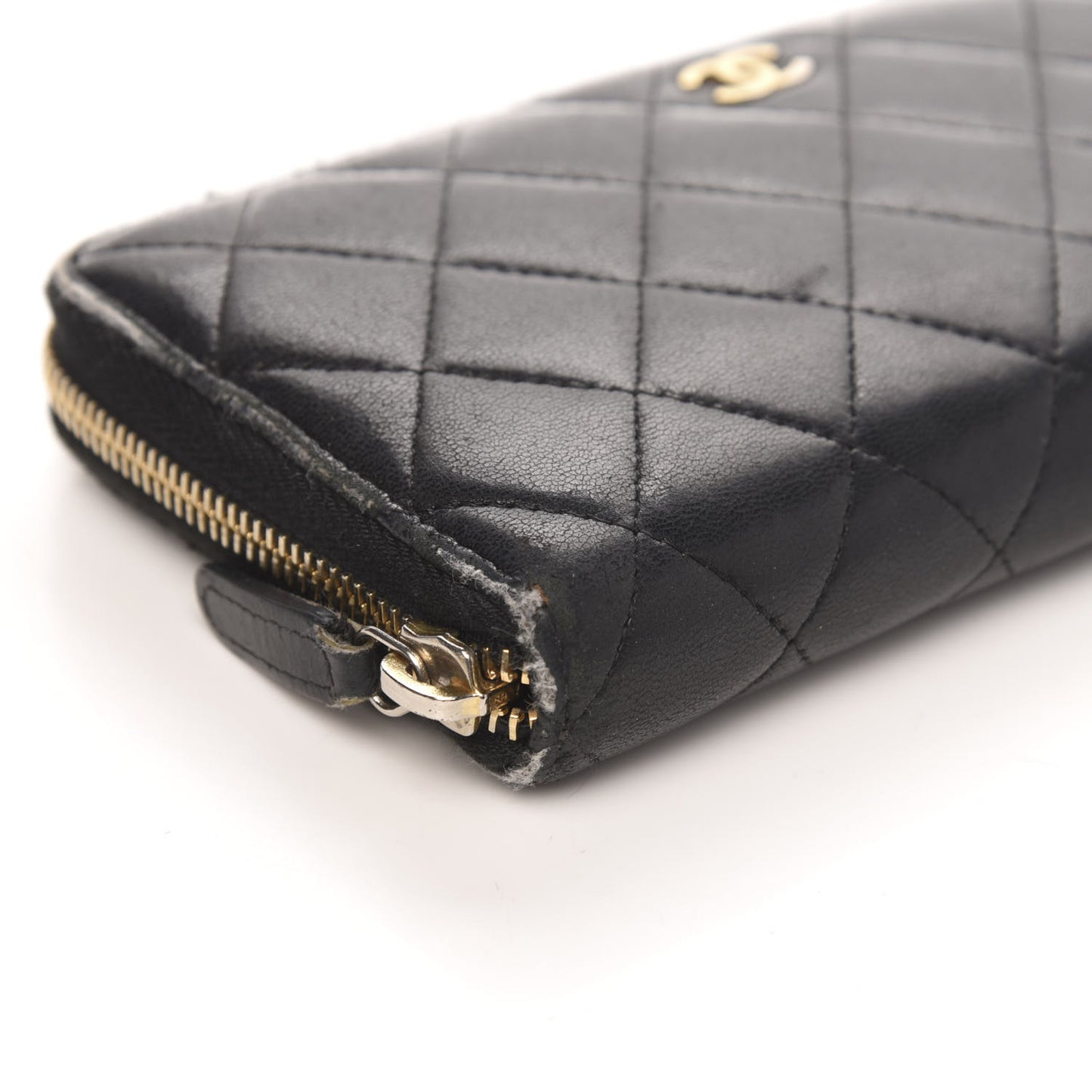 Lambskin Quilted Large Gusset Zip Around Wallet Black