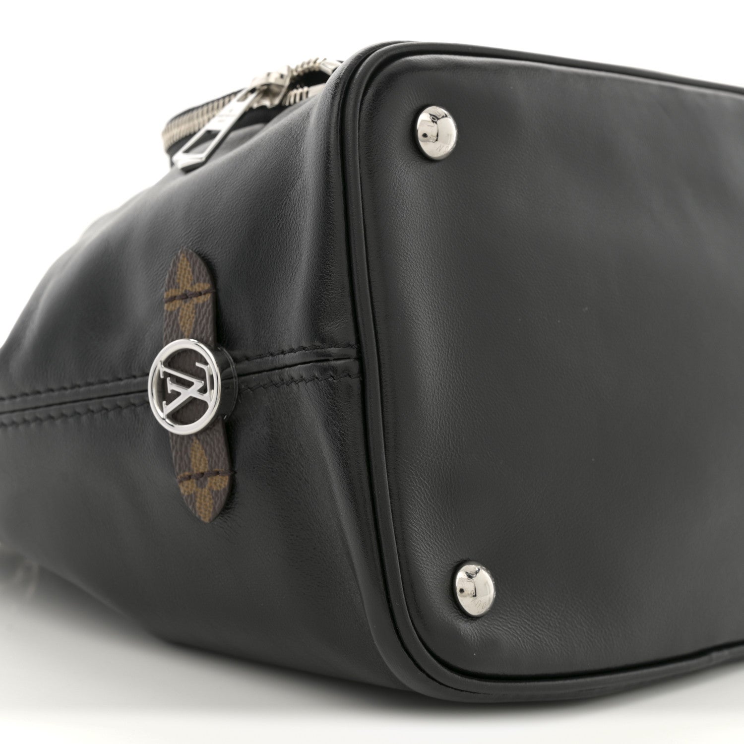Louis Vuitton Lambskin No Way Vibe Black 1758679 – FASHIONPHILE