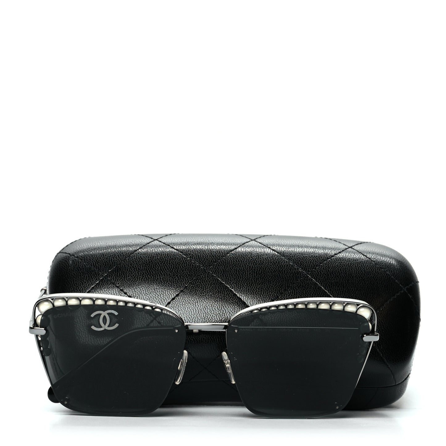 Pearl Square Sunglasses 4235-H Black