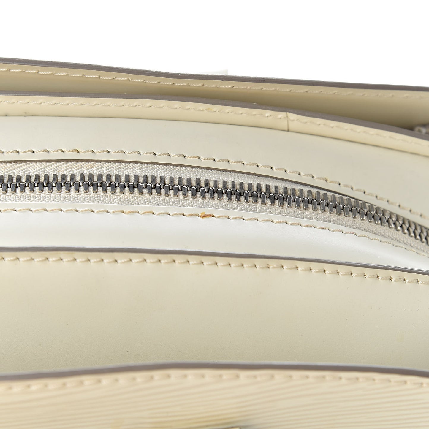 Epi Pont-Neuf PM Ivory