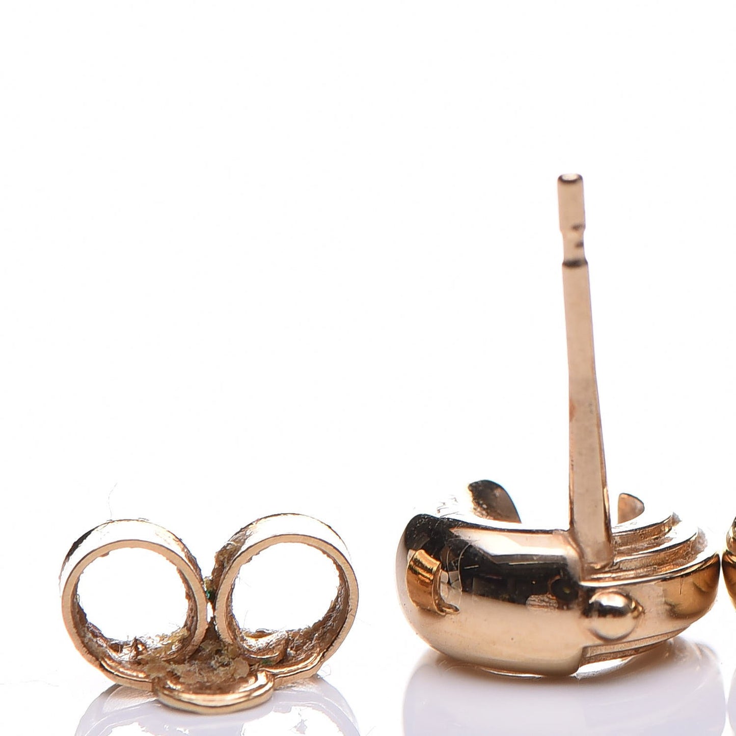 LV & Me Letter C Ear Stud Earrings