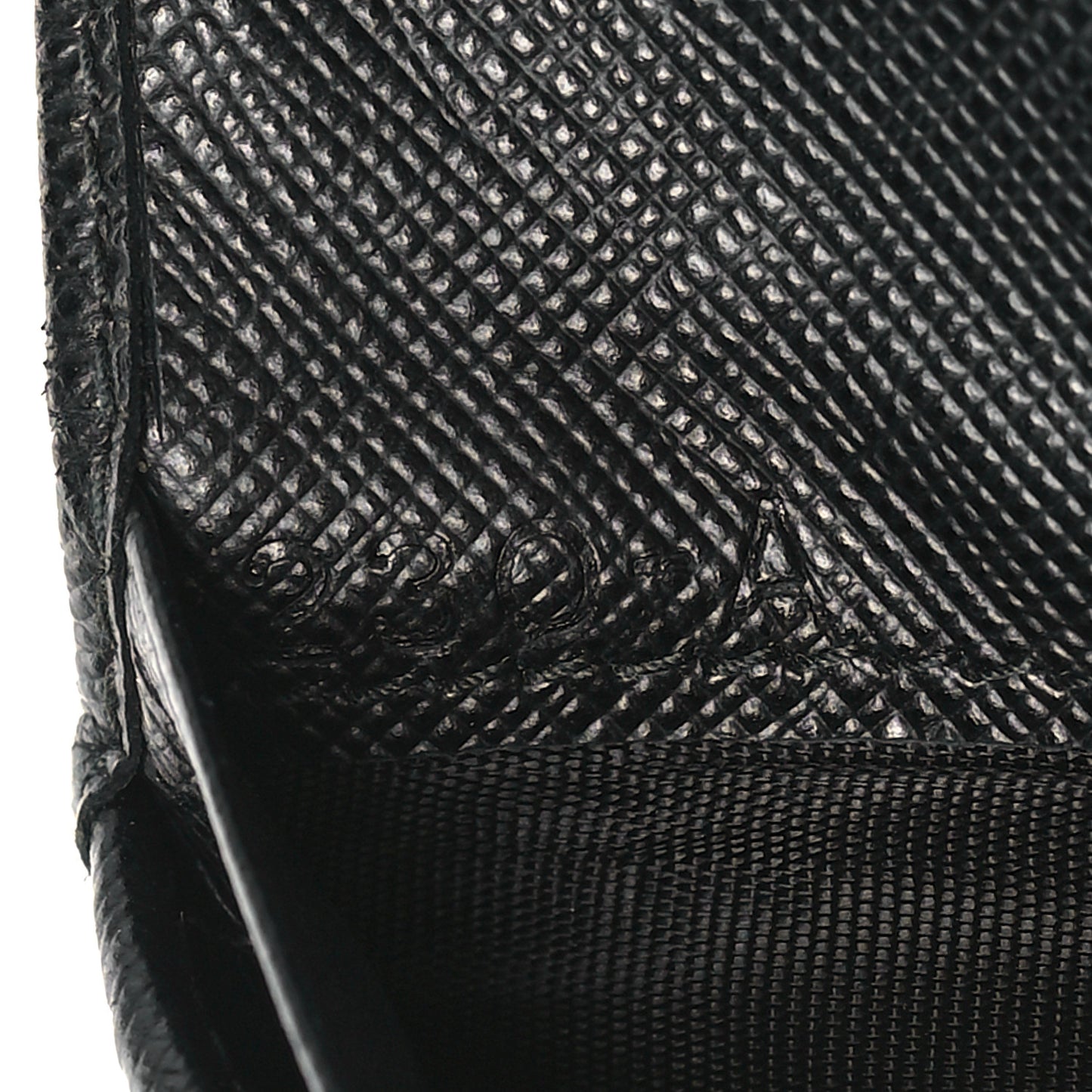 Saffiano Metal Compact Wallet Black Ibisco