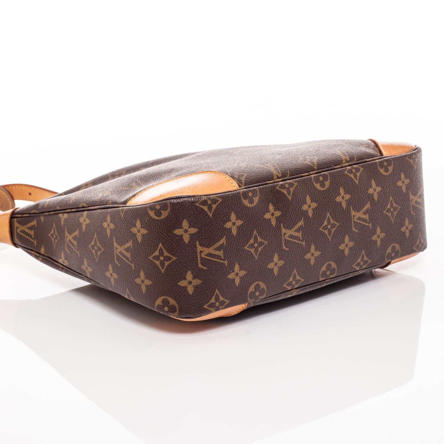 Louis Vuitton Monogram Boulogne 4 of 8