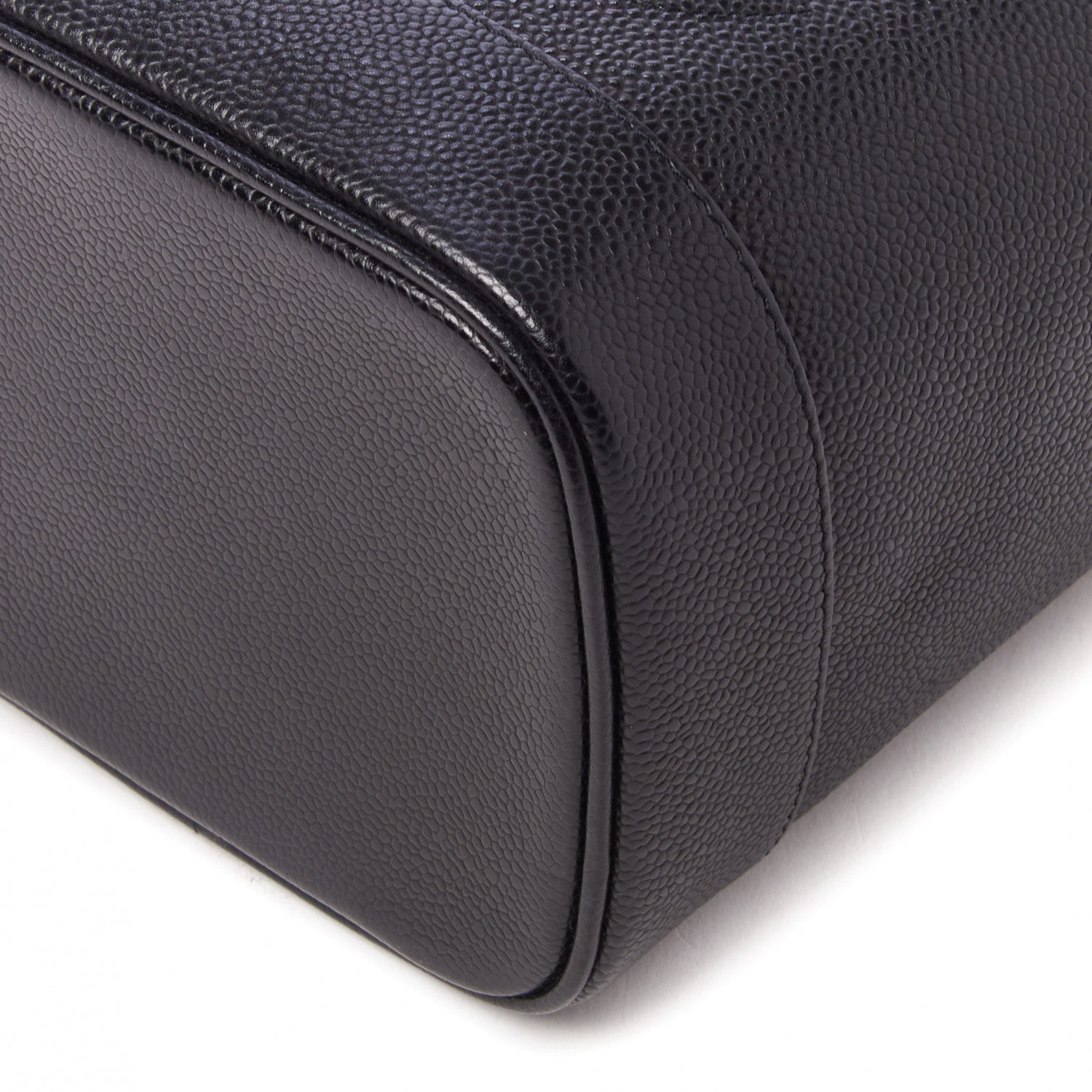 Chanel Caviar Vanity Cosmetic Case Black 4 of 8