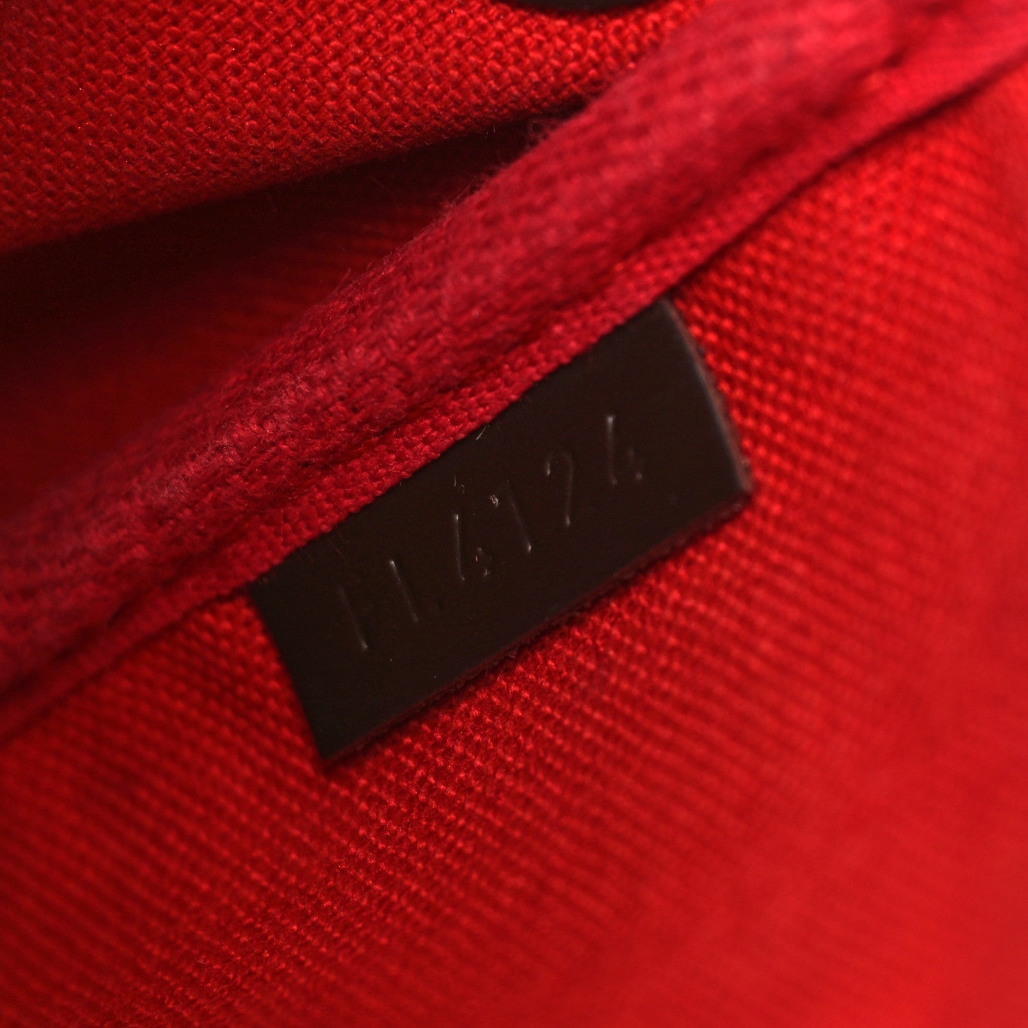 Louis Vuitton Damier Ebene Favorite MM 7 of 10