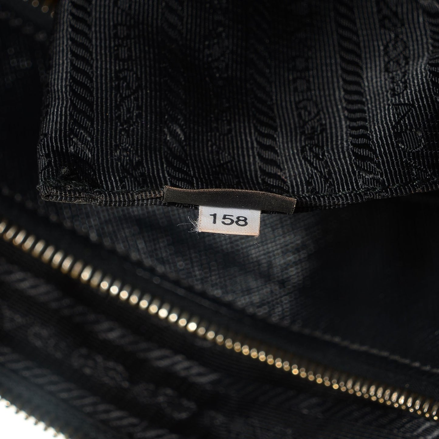 Saffiano Large Galleria Double Zip Tote Black