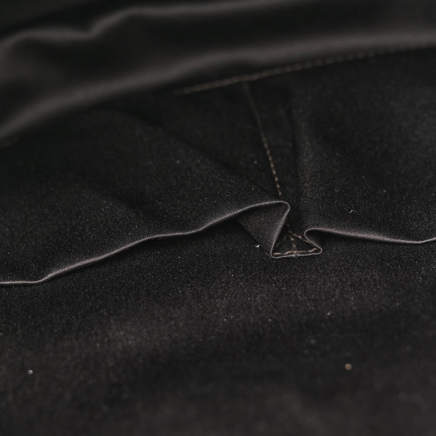 Saint Laurent Calfskin Oversized Muse Beige 12 of 18