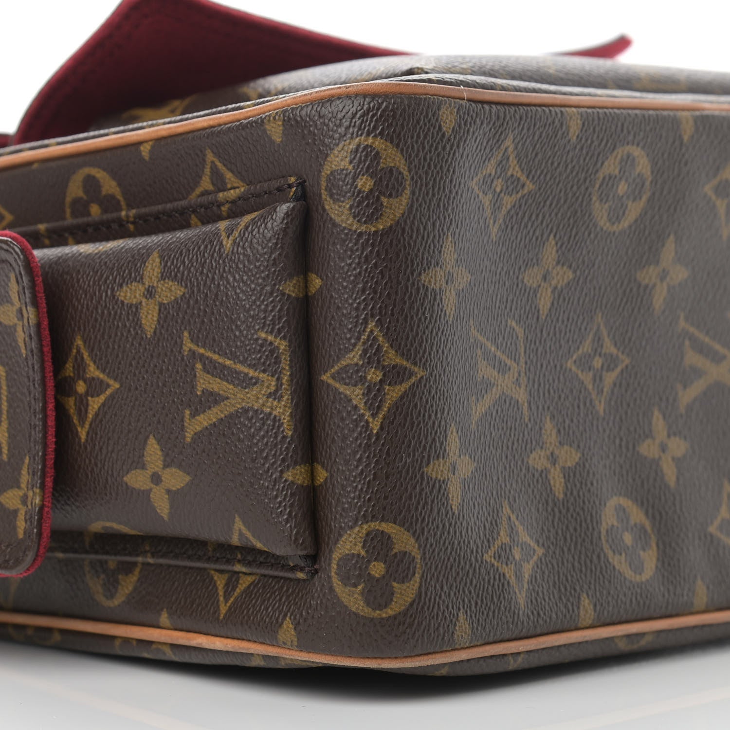 Louis Vuitton Monogram Excentri-Cite 9 of 10