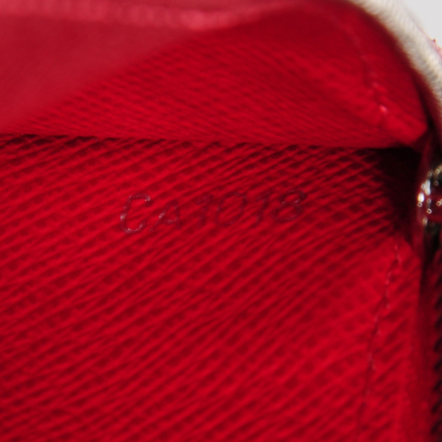 Louis Vuitton Epi Sarah Wallet Rouge 8 of 8