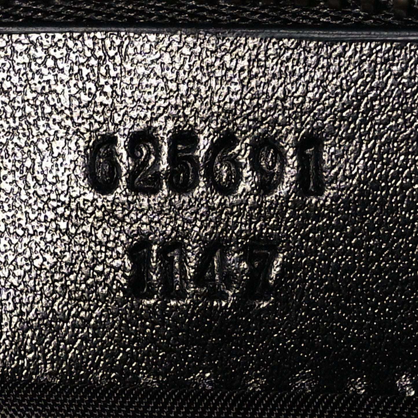 Calfskin Matelasse GG Marmont Key Pouch Black