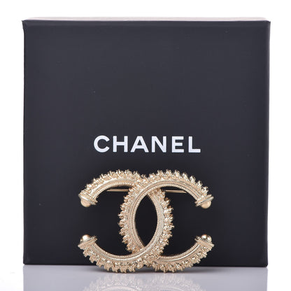 Chanel Rope CC Brooch Black Light Gold 5 of 5