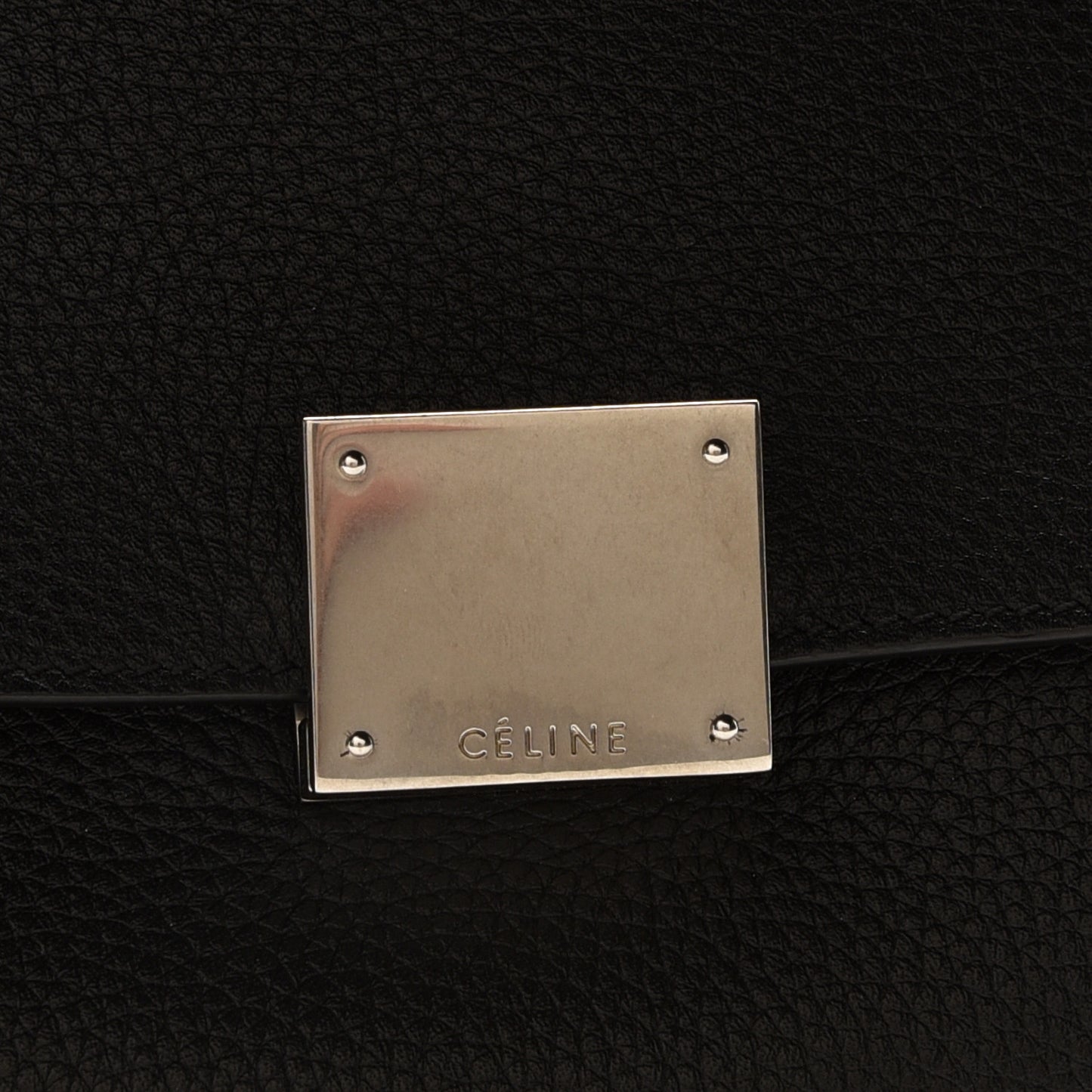 Drummed Calfskin Suede Medium Trapeze Black