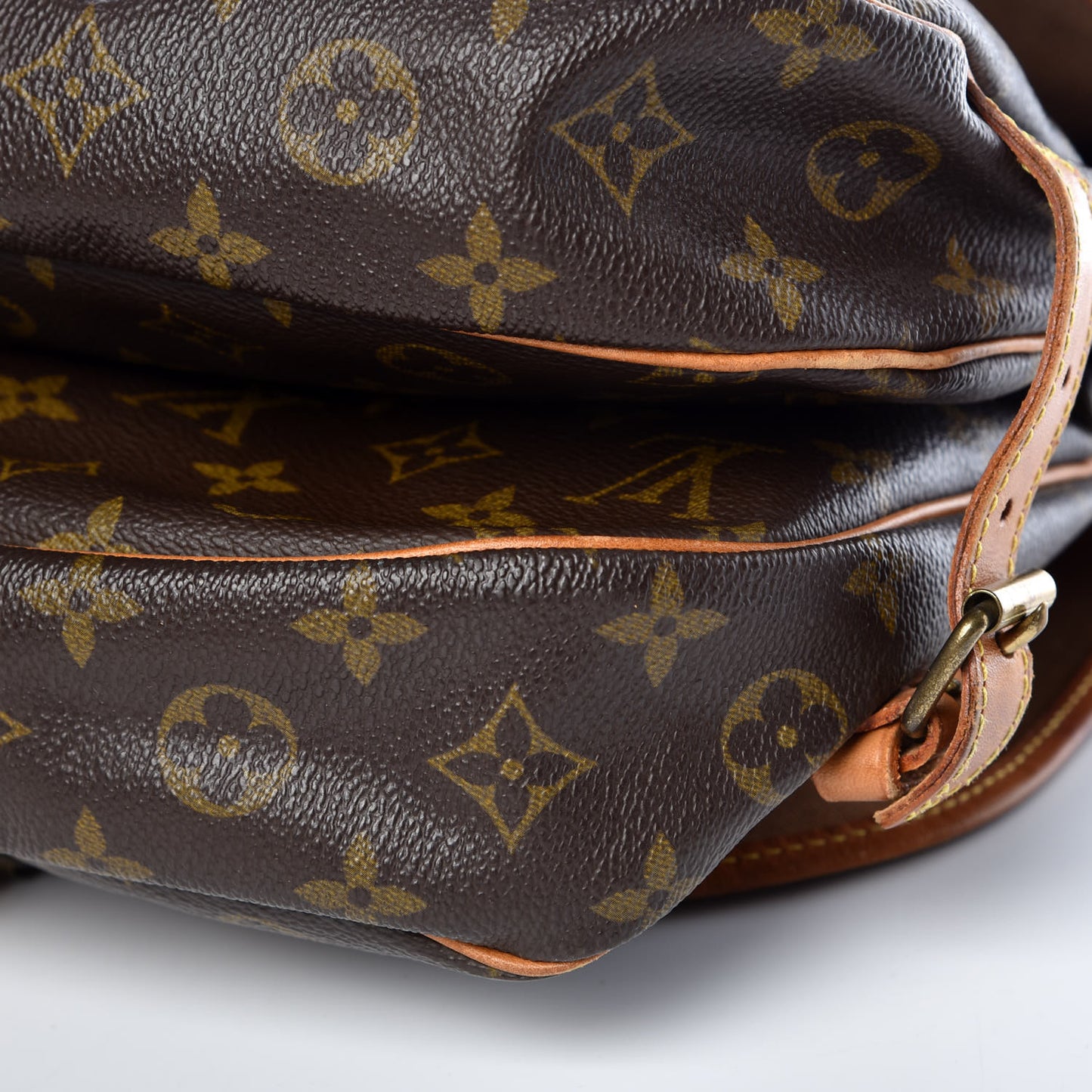 Monogram Saumur 30