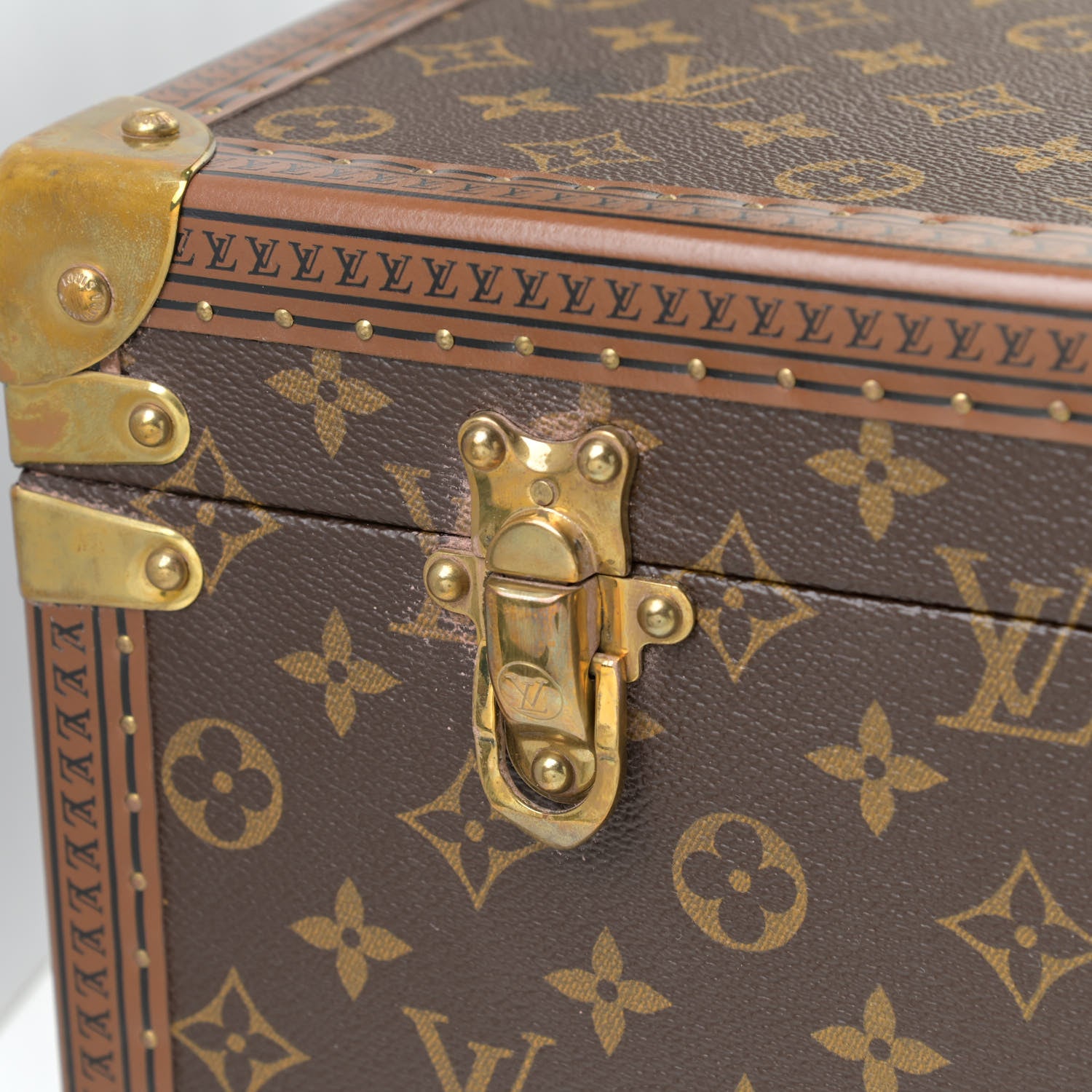 Louis Vuitton Monogram Bisten 70 8 of 14