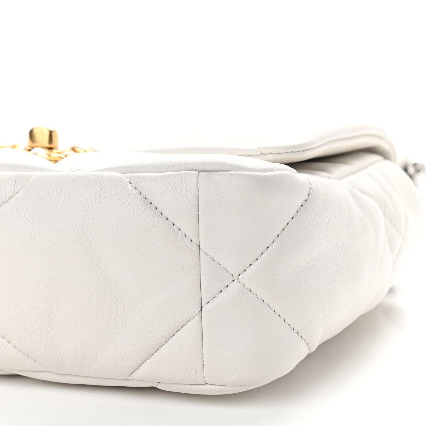Goatskin Quilted Medium Chanel 19 Flap White