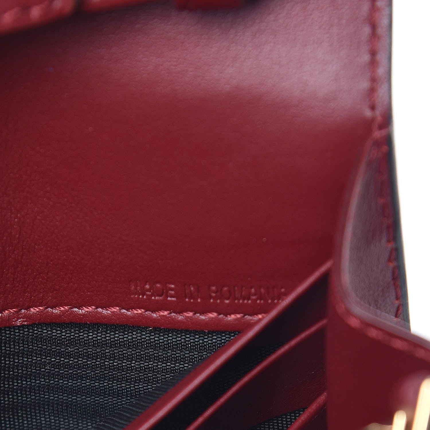 Burberry Grainy Calfskin Henley Wallet On Chain Burgundy 9 of 12