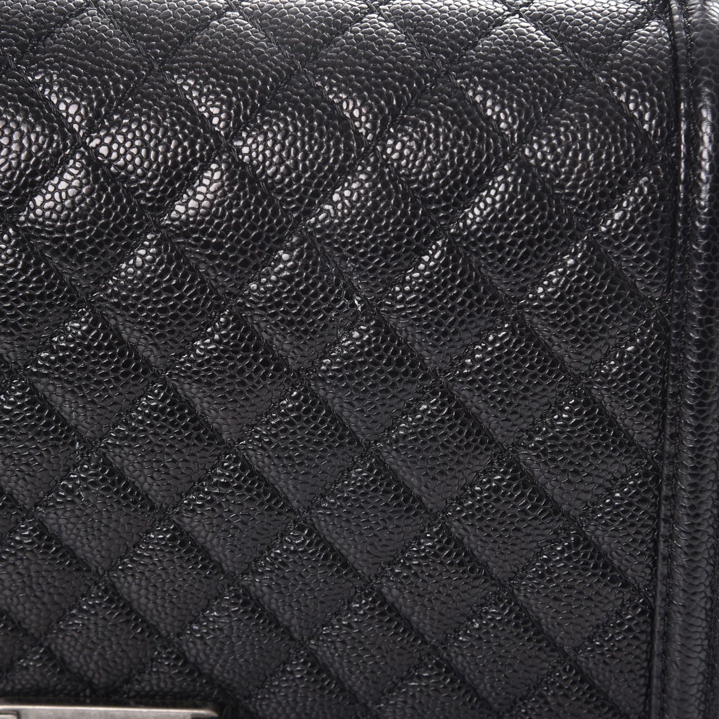 Caviar Quilted New Medium Boy Flap Black