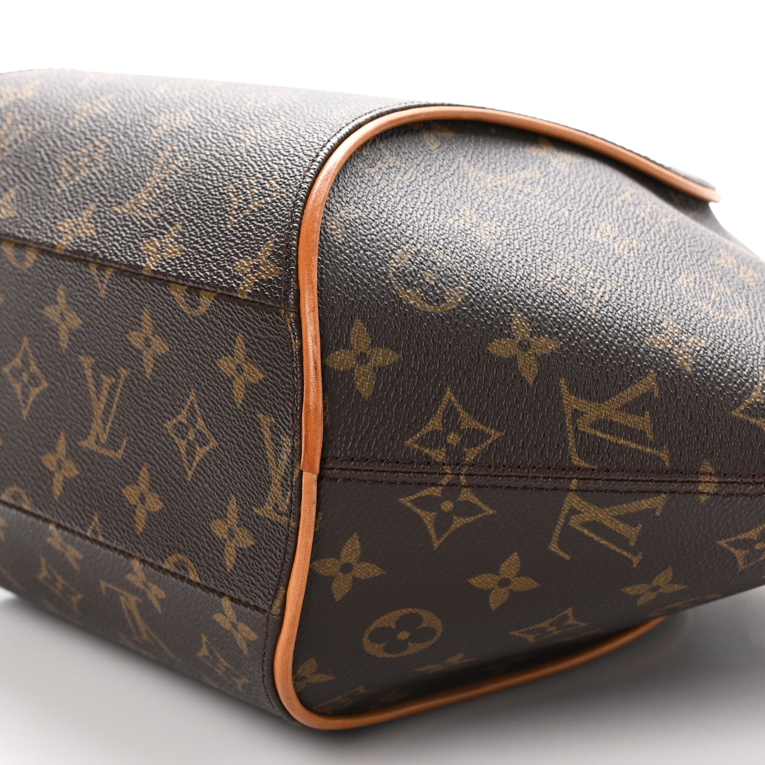 Louis Vuitton Monogram Ellipse MM 9 of 9