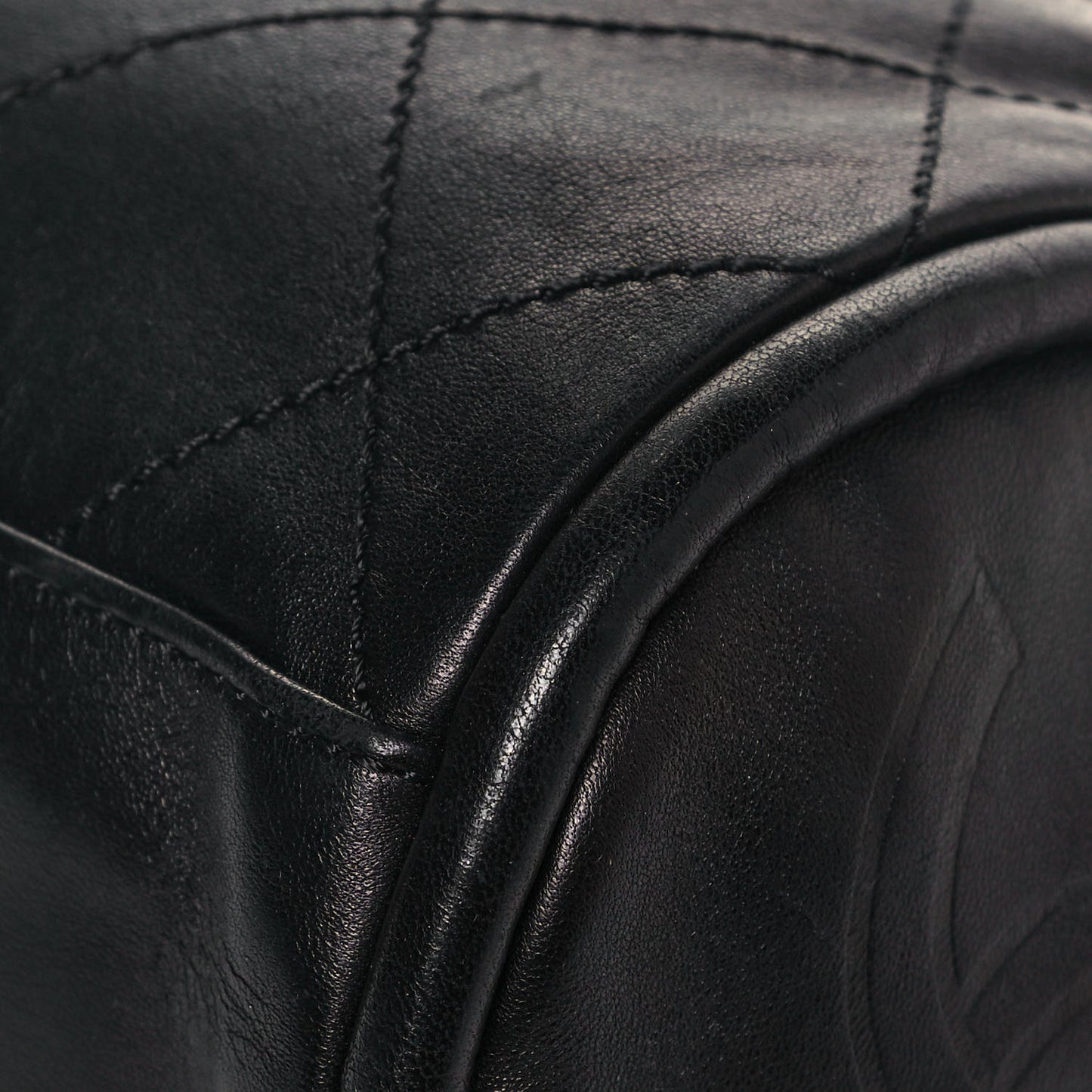 Lambskin Stitched Medium Ultimate Soft Tote Black