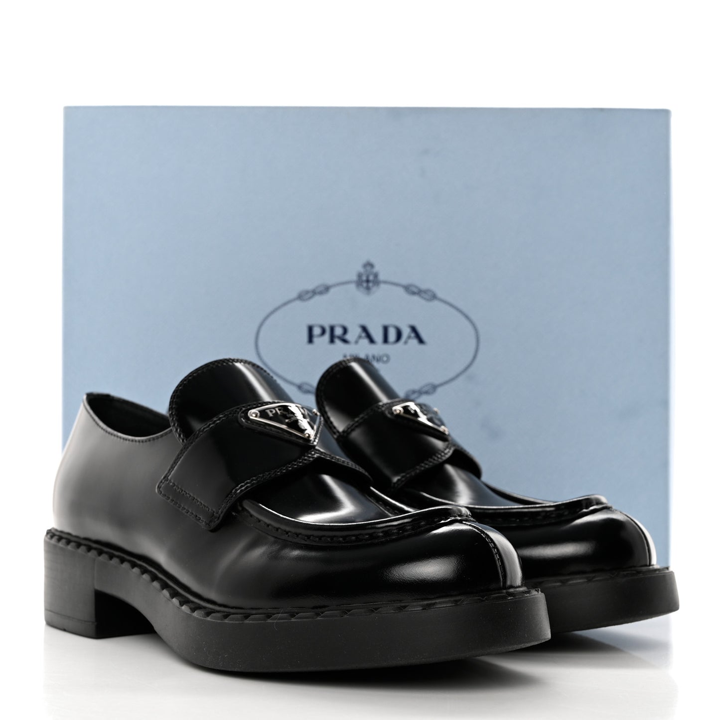 Spazzolato Metal Triangle Logo 50mm Loafers 38.5 Black