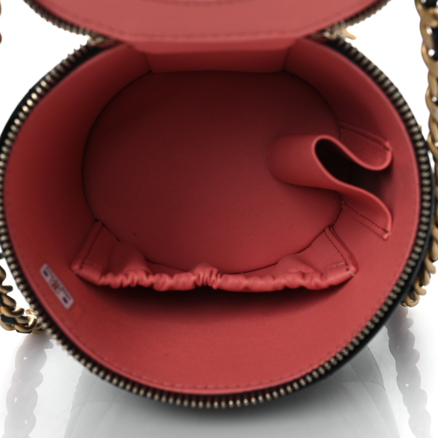 Patent Quilted Afternoon Tea Top Handle Vanity Case With Chain Black