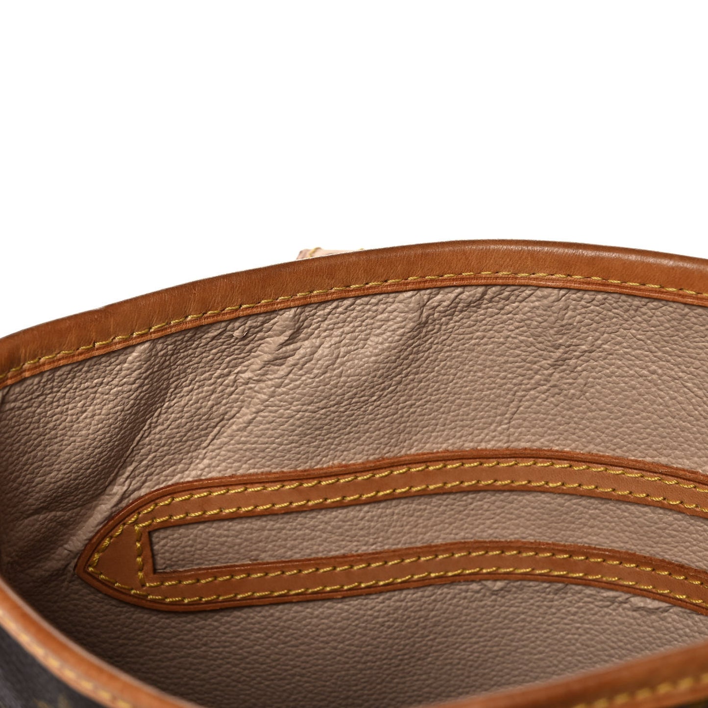 Monogram Petit Bucket 23