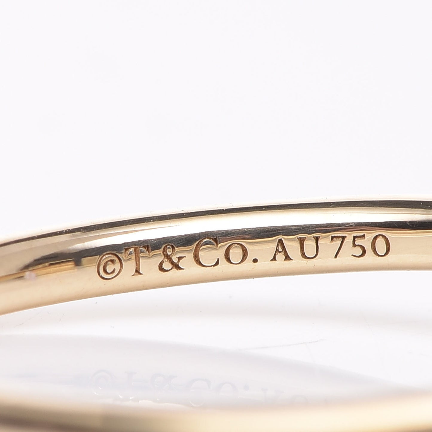 18K Yellow Gold Diamond T Wire Ring 52 6
