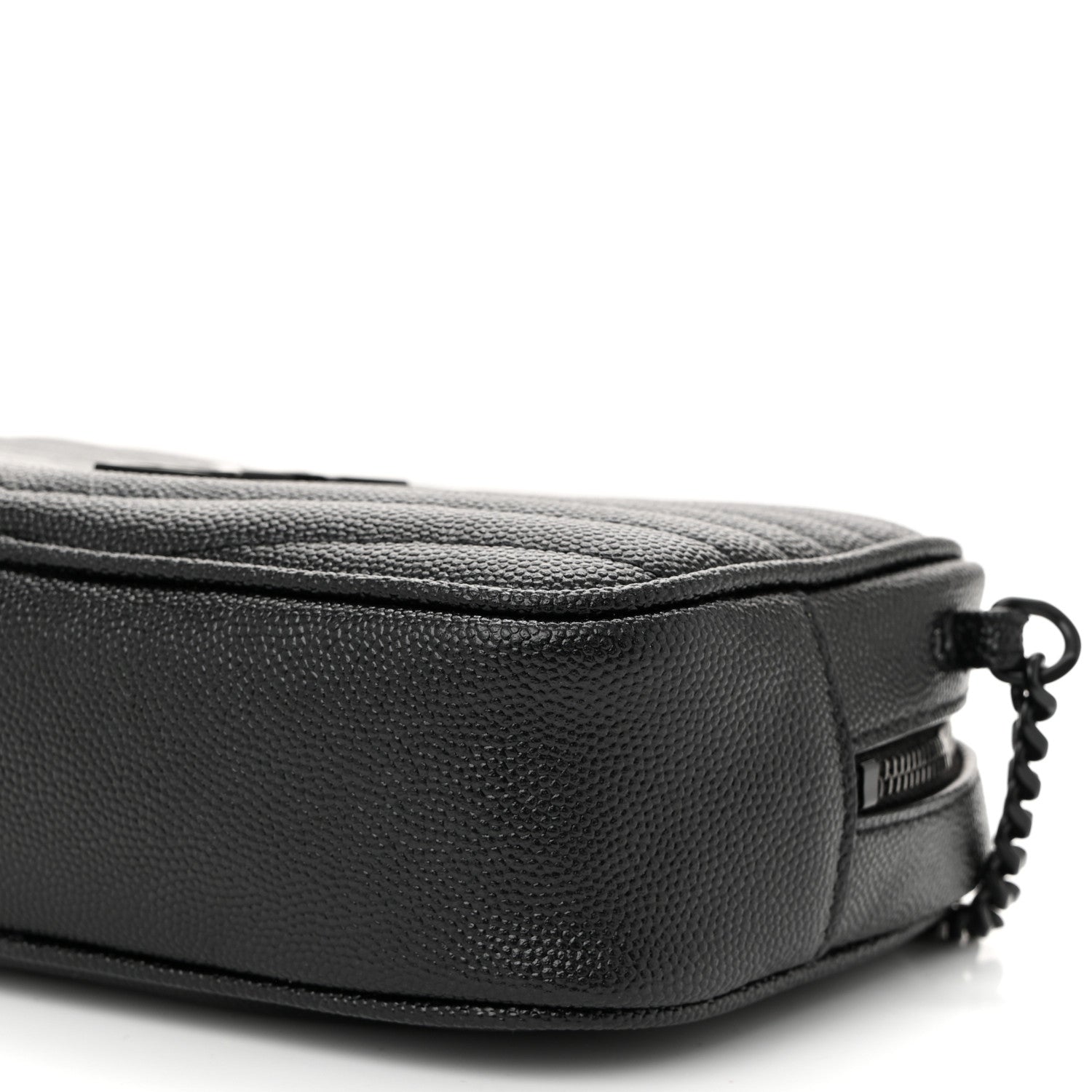 Saint Laurent Grain De Poudre Matelasse Monochrome Monogram Mini Lou Camera Bag Black 10 of 11