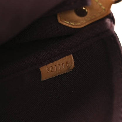 Louis Vuitton Monogram Favorite PM 8 of 12
