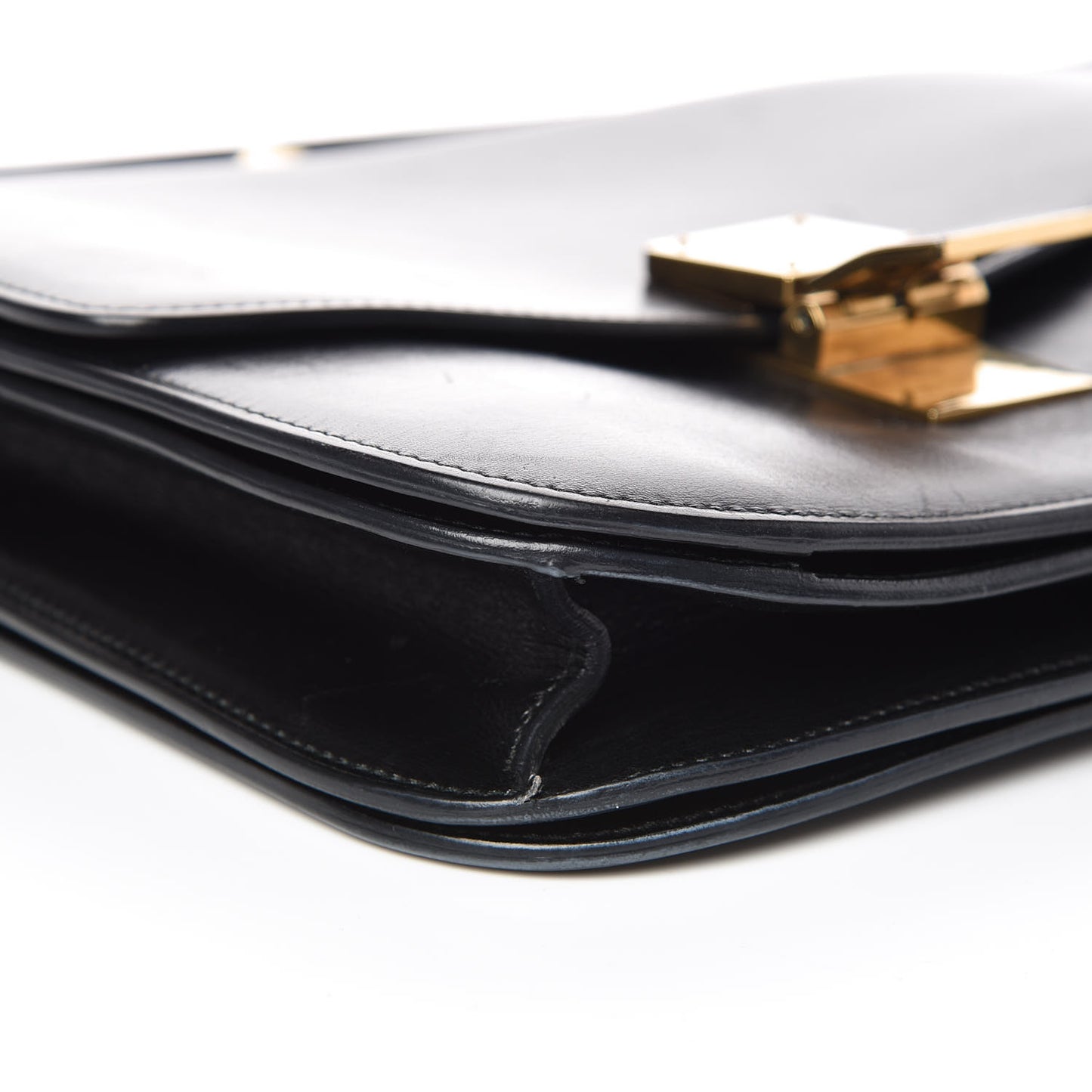 Box Calfskin Medium Classic Box Flap Bag Black