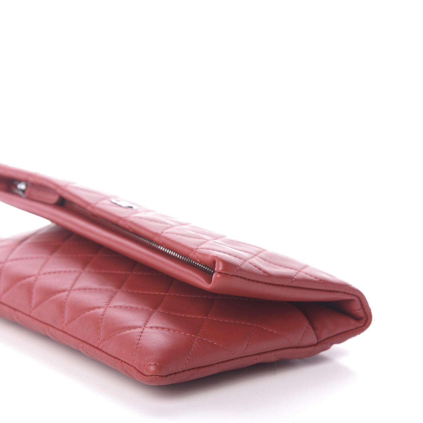 Lambskin Quilted CC Beauty Clutch Red