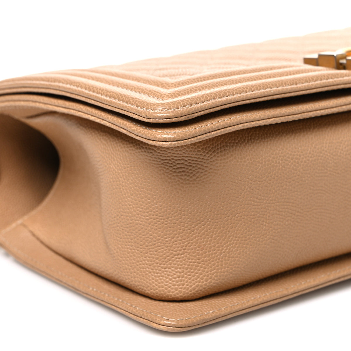 Caviar Quilted Medium Boy Flap Beige