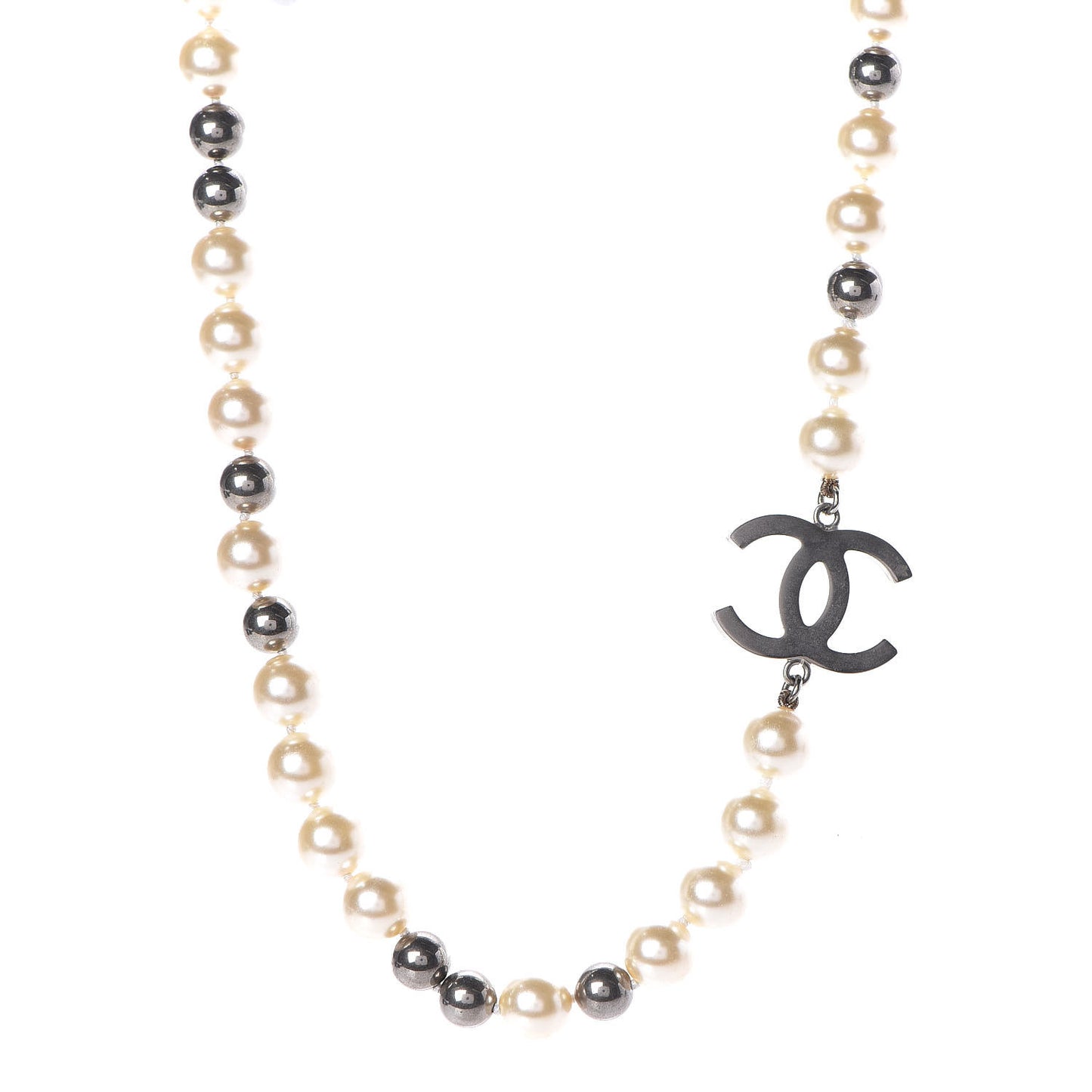Pearl CC Short Necklace Silver