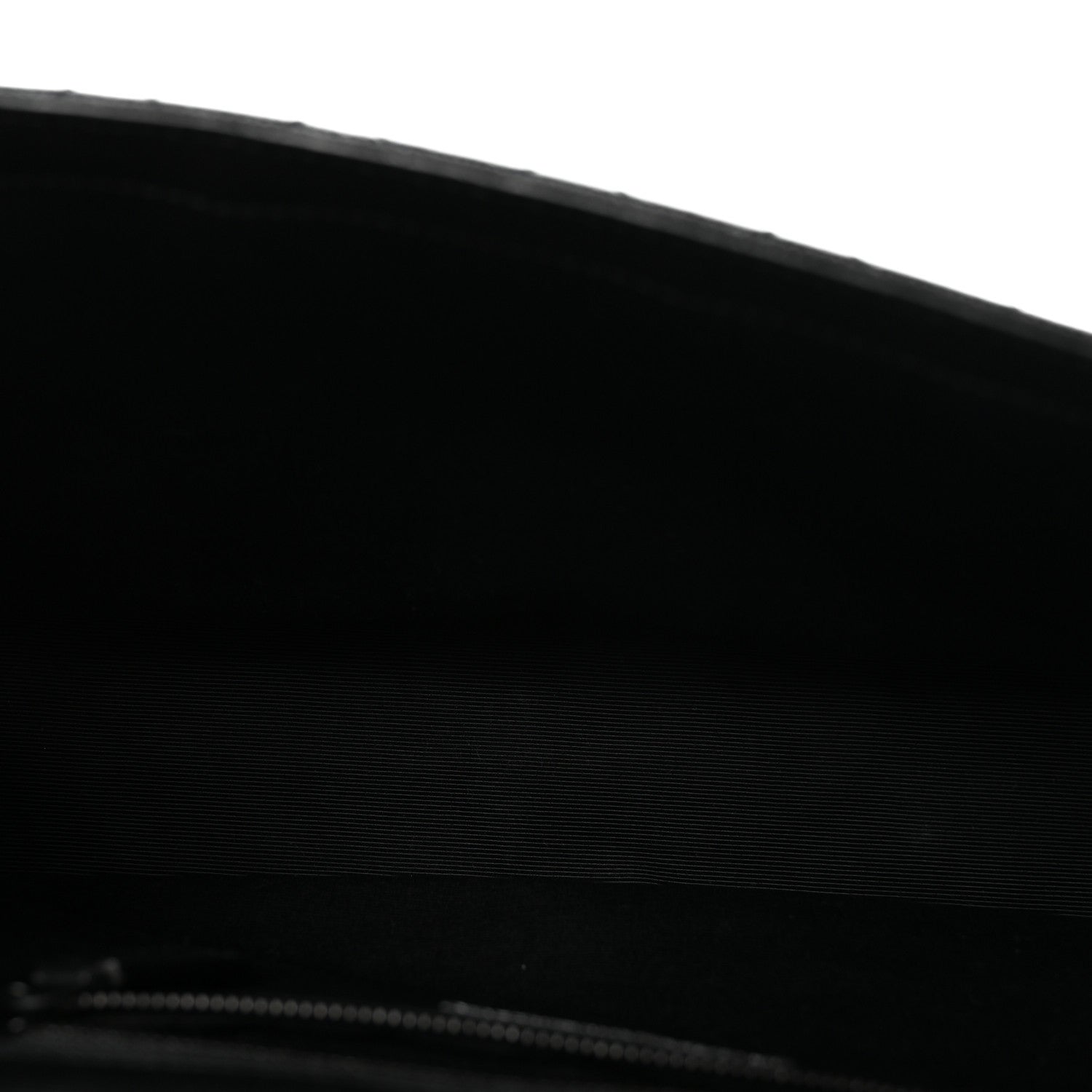 Saint Laurent Grain De Poudre Textured Mixed Matelasse Large Triquilt Monogram Monochrome Satchel Black 5 of 10