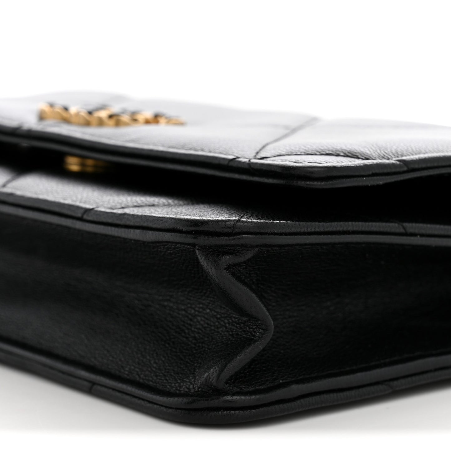 Lambskin Quilted Chanel 19 Wallet On Chain WOC Black