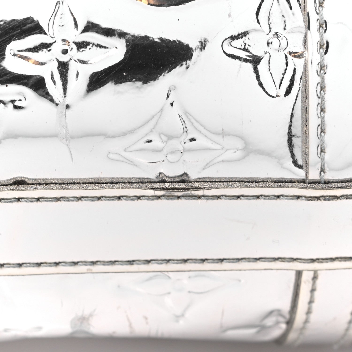 Louis Vuitton Monogram Miroir Papillon Silver 10 of 14