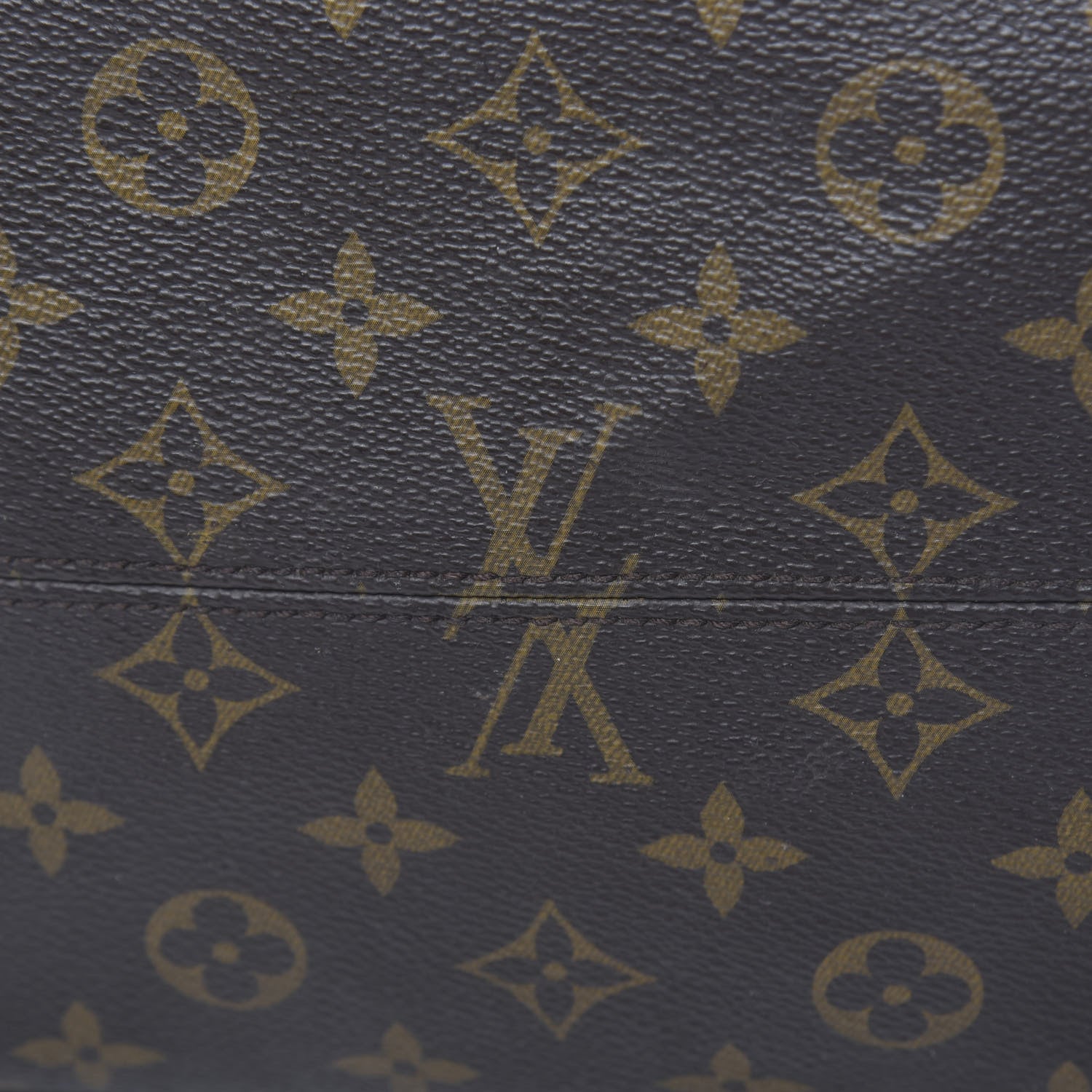 Louis Vuitton Monogram Totally MM 10 of 10