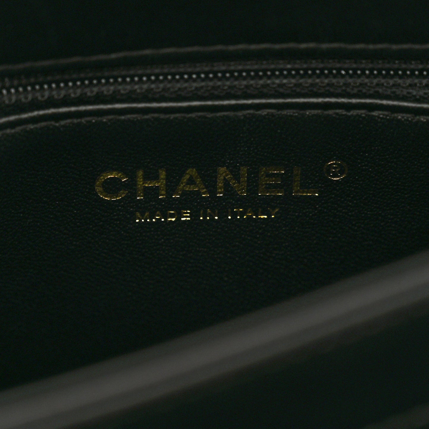Lambskin Quilted Medium Trendy CC Flap Black
