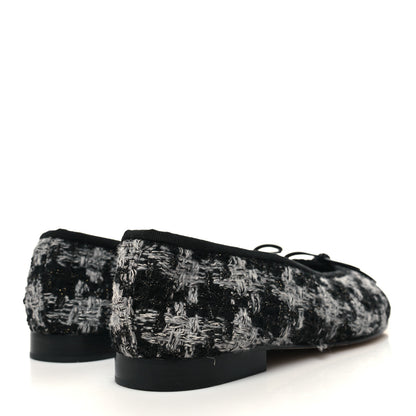Chanel Tweed Grosgrain Cap Toe Ballerina Flats 37.5 Black White 4 of 8