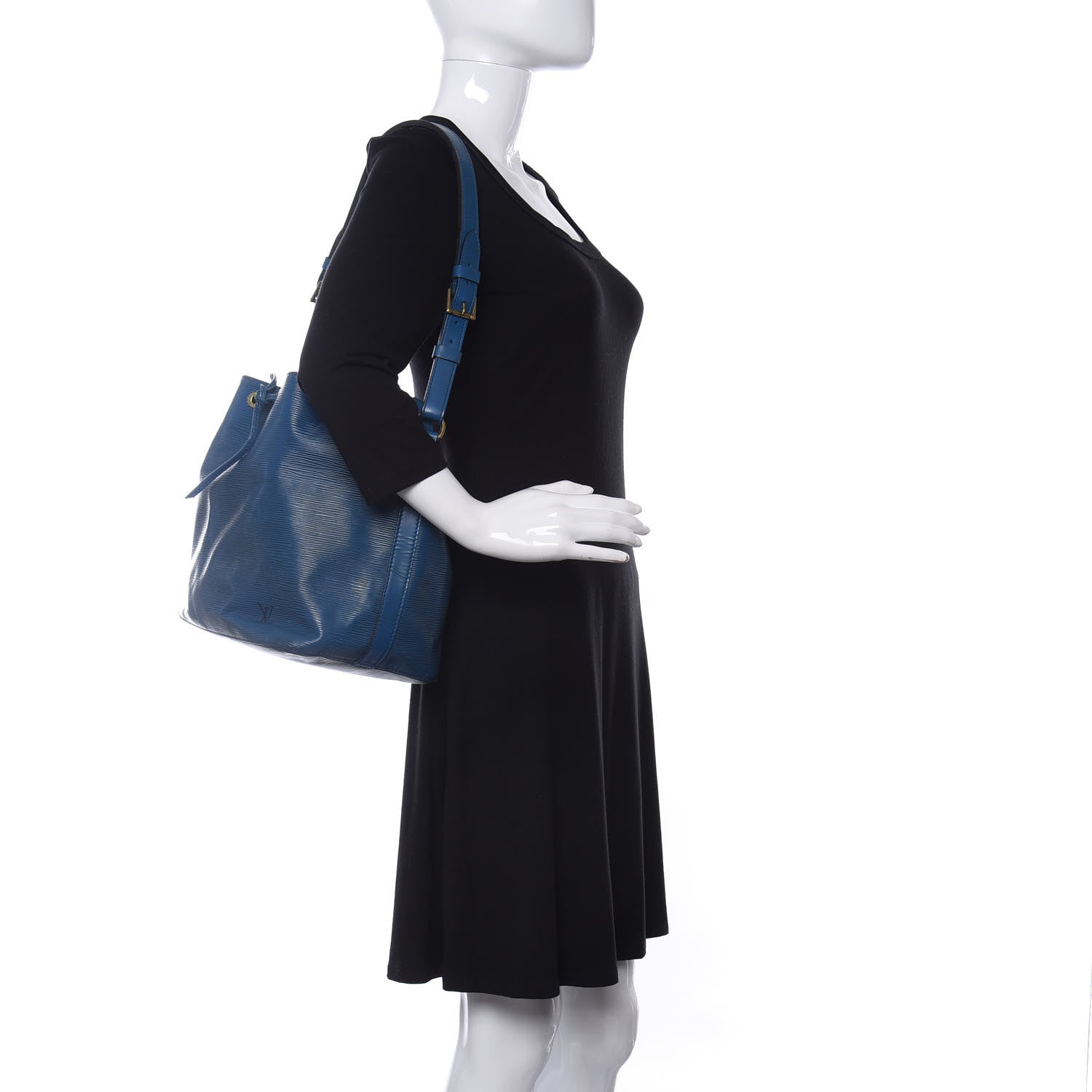 Louis Vuitton Epi Petit Noe Toledo 2 of 18