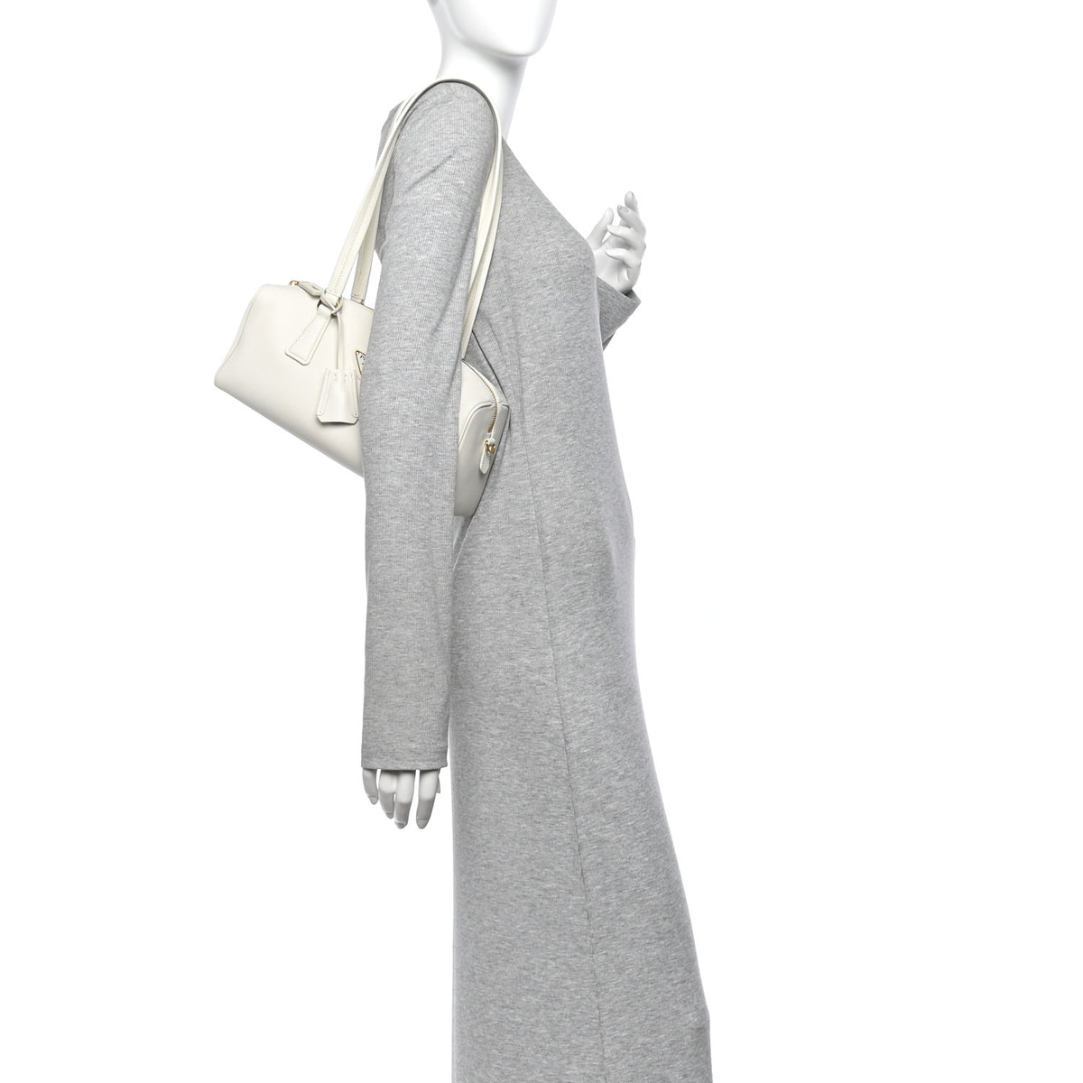 Soft Grain Medium Top Handle Bag With Padlock Bianco