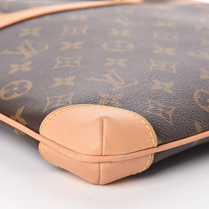Louis Vuitton Monogram Sac Coussin GM 7 of 8