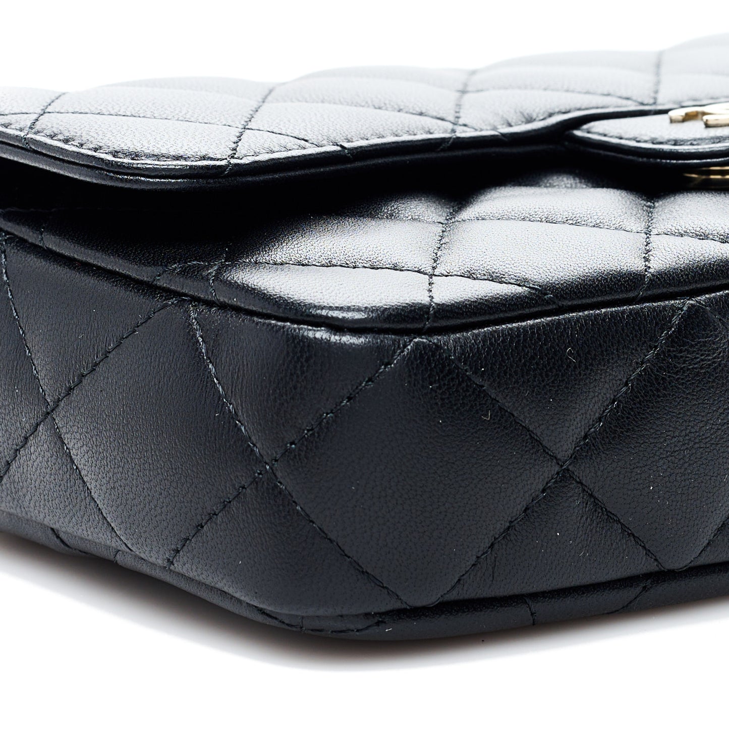 Lambskin Quilted Flap Phone Holder With Chain Black