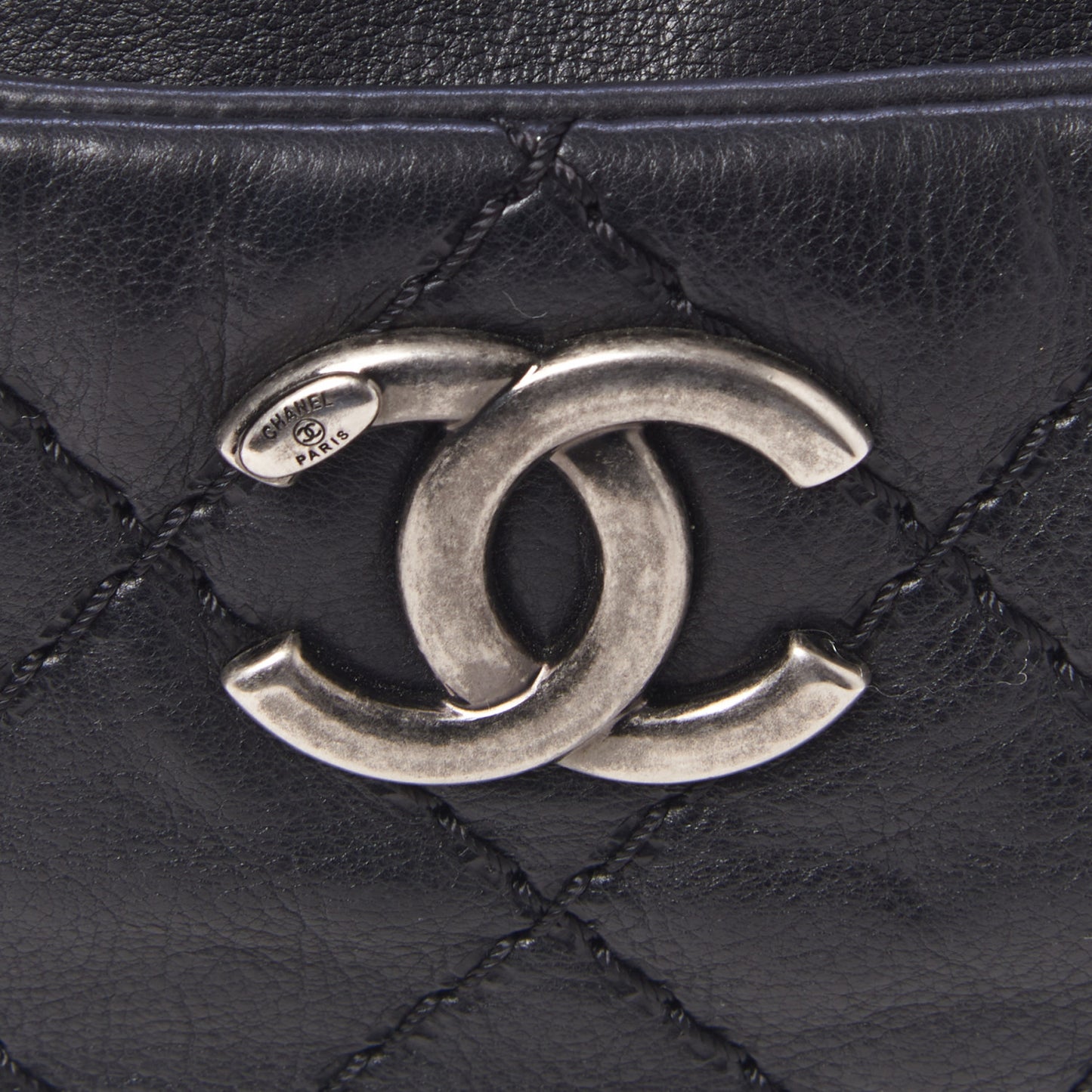 Calfskin Medium Stitch It Tote Black