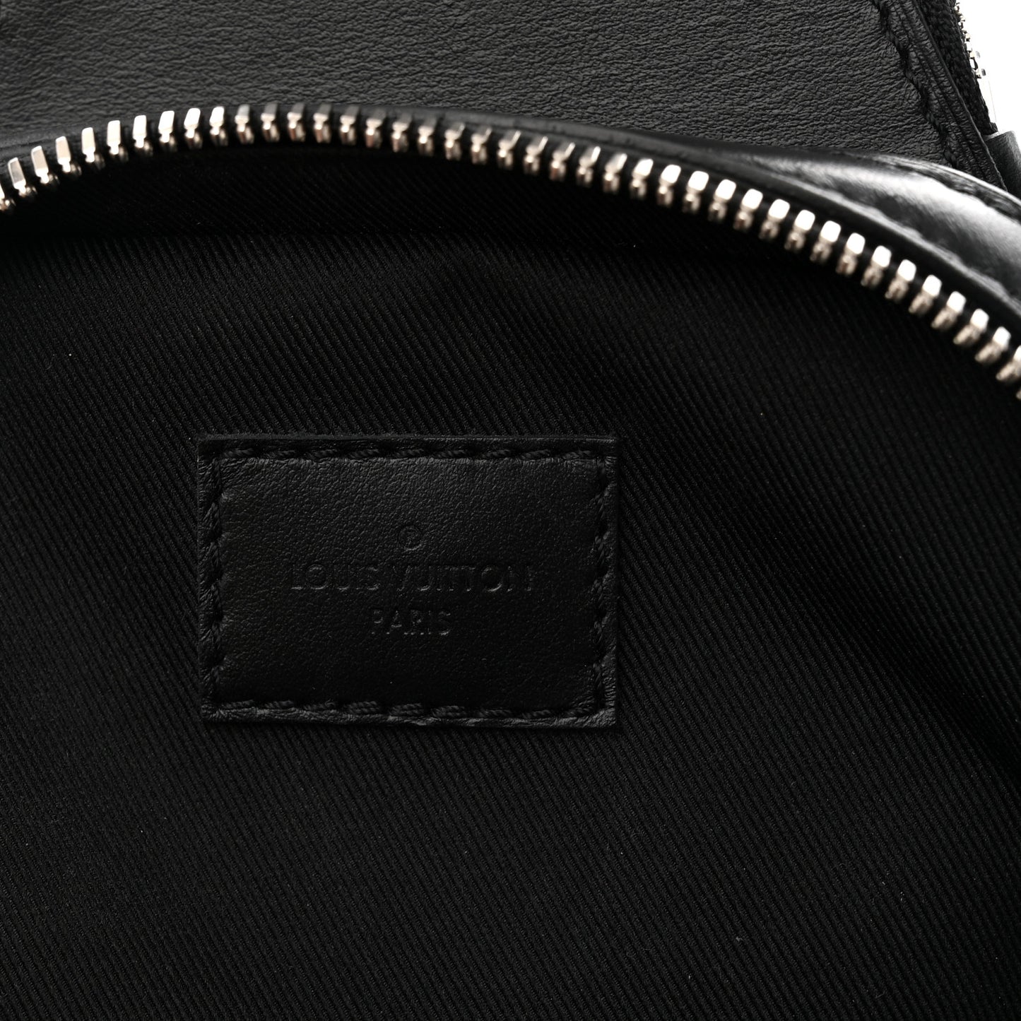 Monogram Eclipse Avenue Slingbag PM