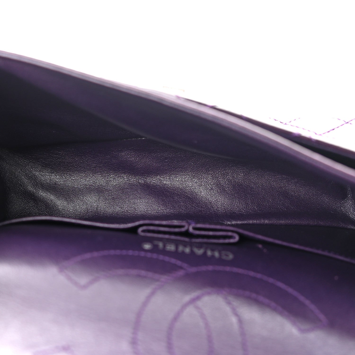 Chanel Distressed Patent Quilted 2.55 Reissue 225 Flap Purple 5 of 12